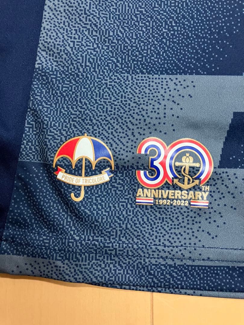 横浜Fマリノス　横浜Denaベイスターズ　コラボ　ユニフォーム　サッカー