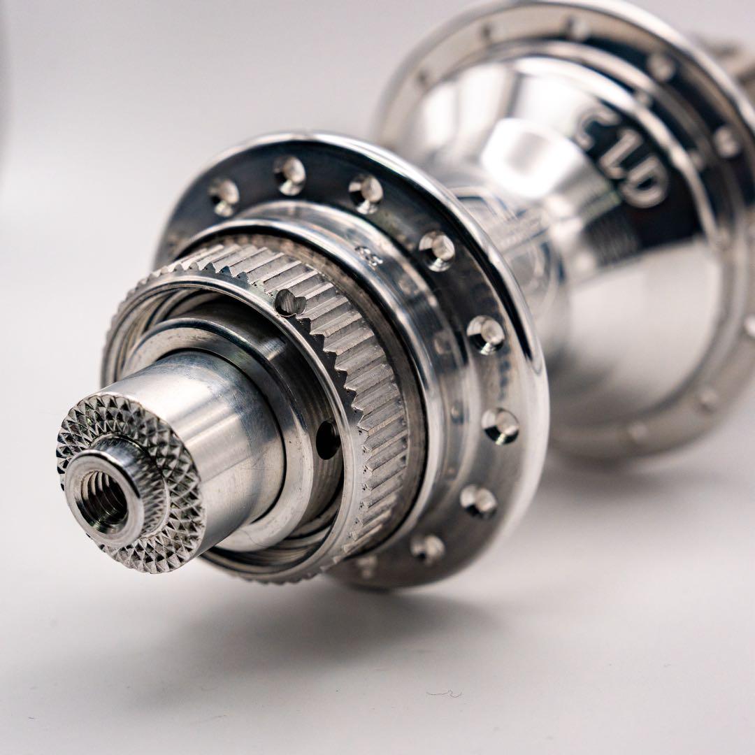 WHITE INDUSTRIES CLD 前後ハブ28H シマノHGポリッシュ