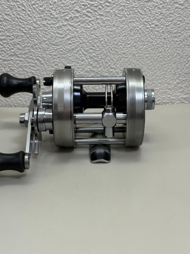 S*G様 ABU2500CS ROKET ガンメタ　2500C ロケット