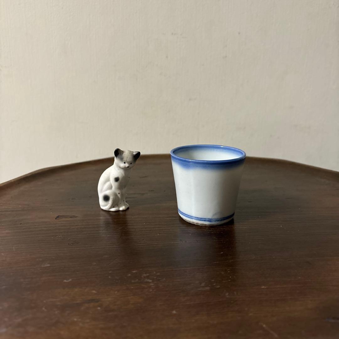 モダン輪線文猪口　1点④ぐい呑み　筒盃　蕎麦猪口　伊万里　瀬戸　染付　検李朝酒器