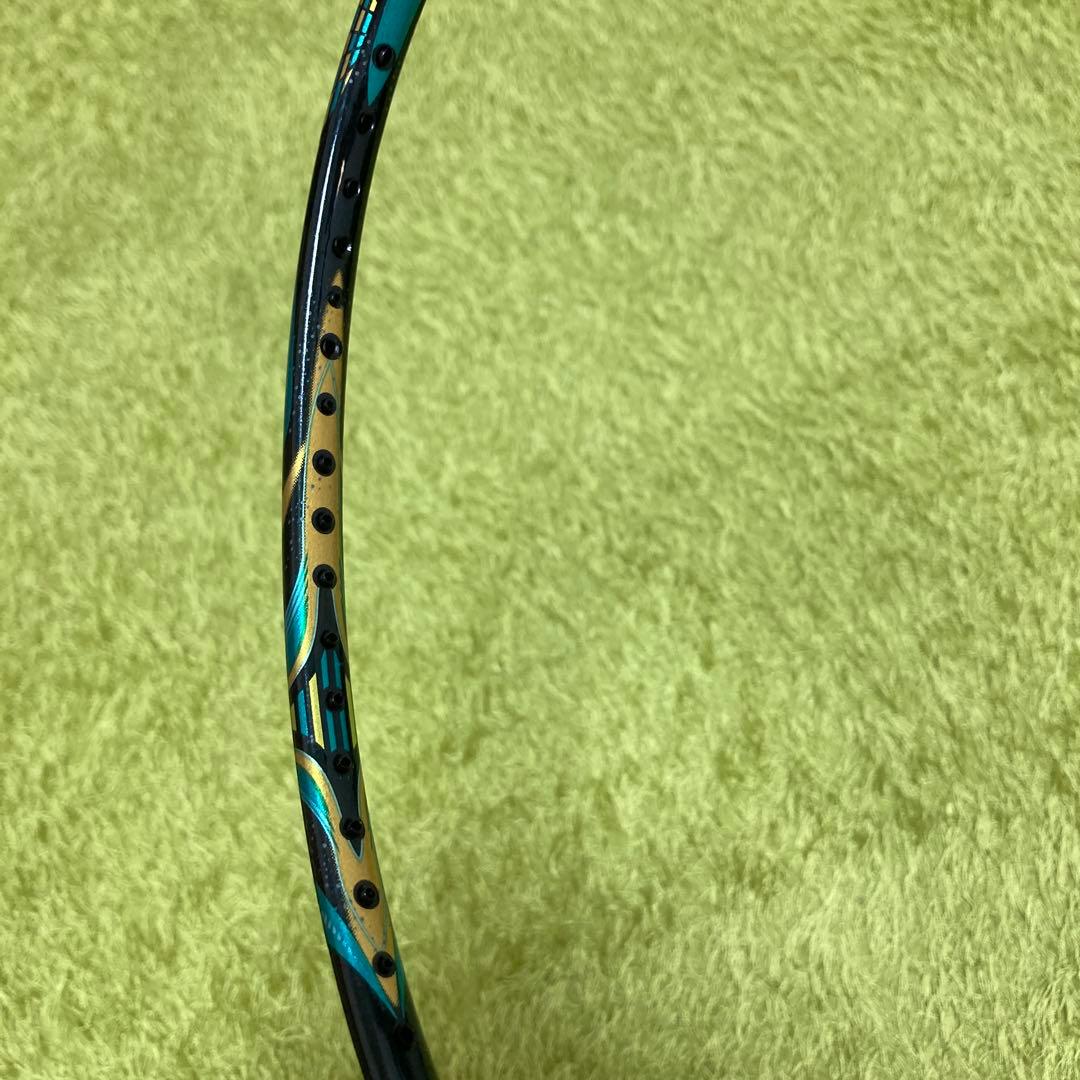 【良品】YONEX アストロクス88Sプロ3U