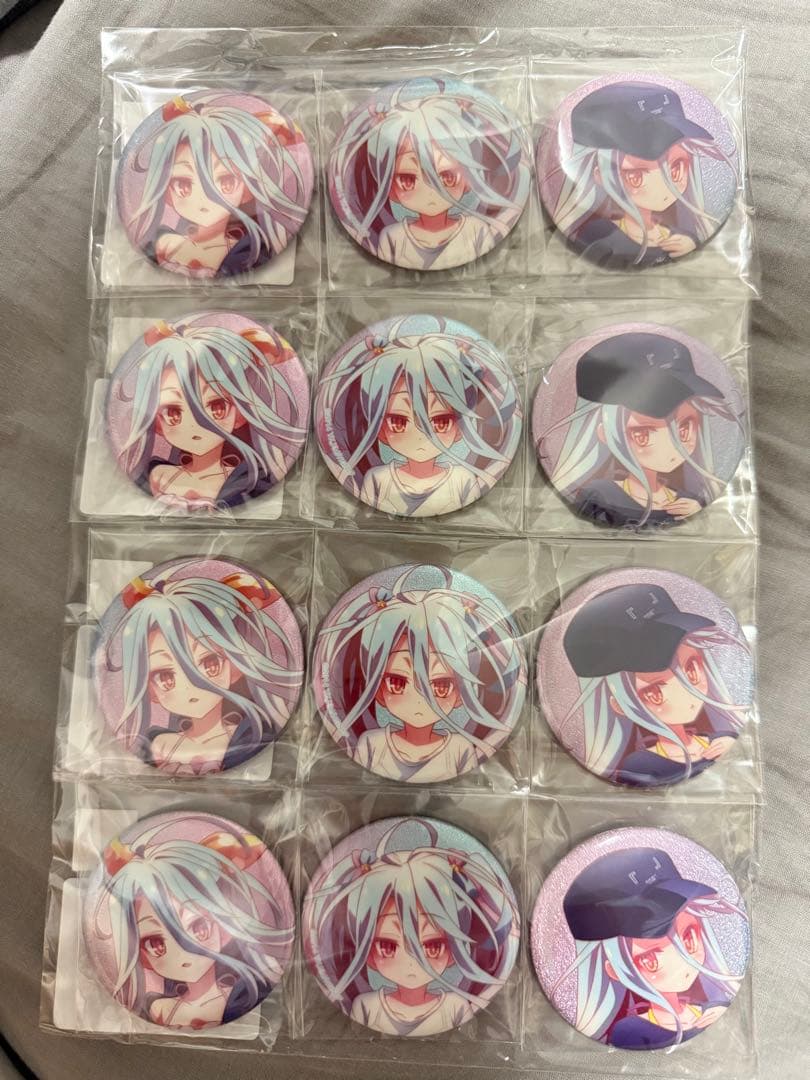 ノーゲーム・ノーライフ　白 ビーチデート グリッター缶バッジ 3種 4セット