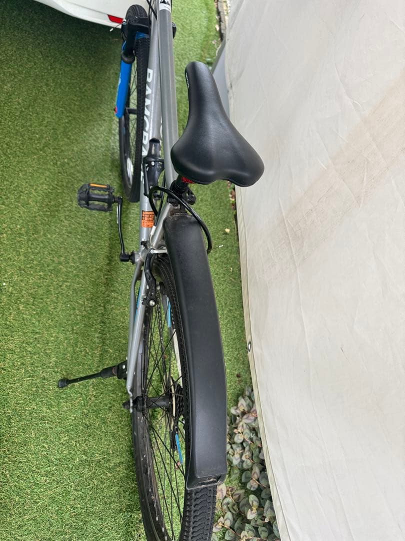 クロスバイク 27.5インチ シマノ21段変速 Ｖブレーキ バイク 通勤 通学