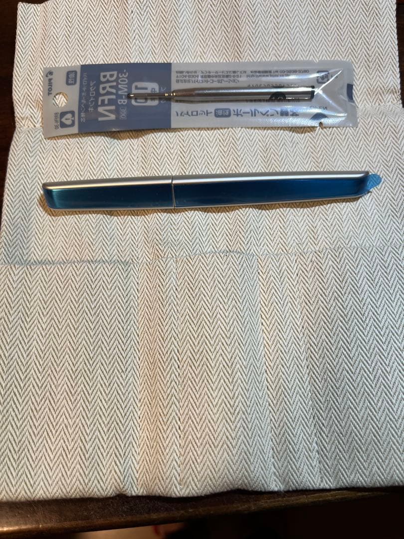 HERMES ノーチラス　スティロ　ボールペン　シルバー