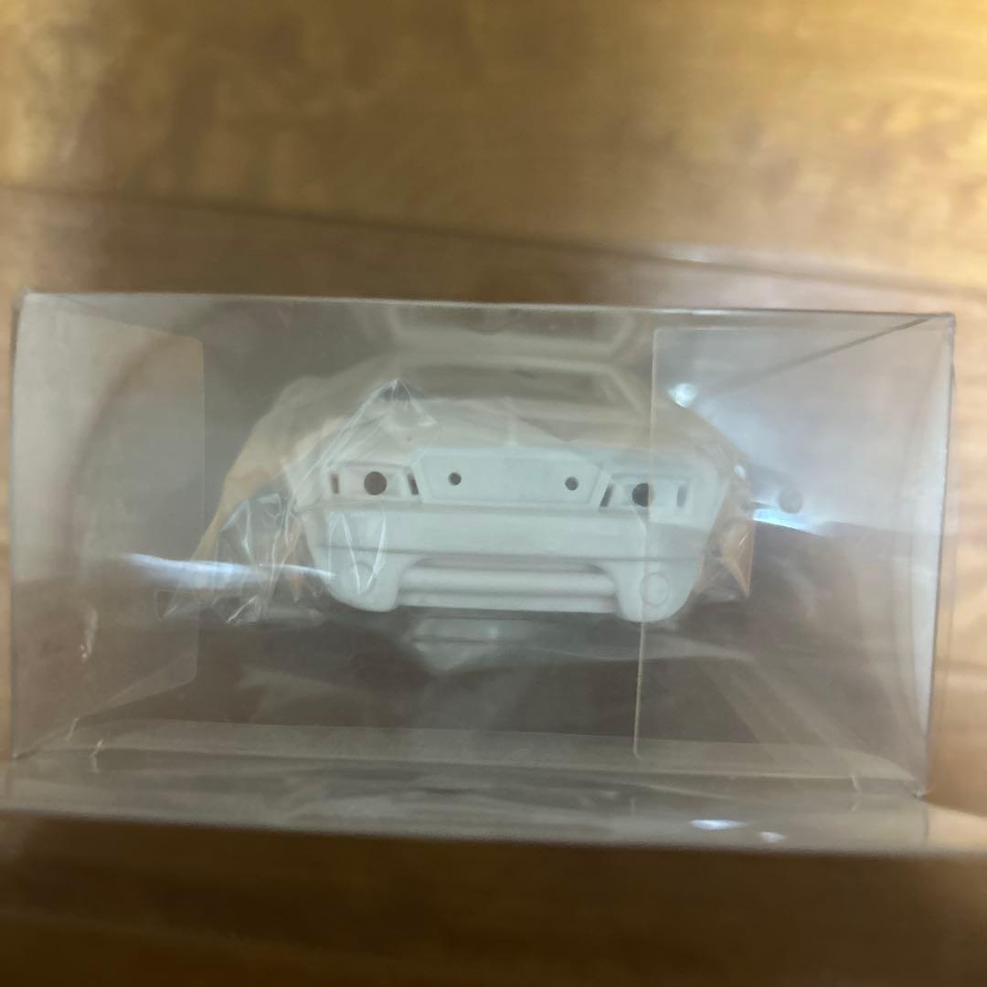 ミニッツ　マッドフォース　ホワイトボディ　新品激レア品！！