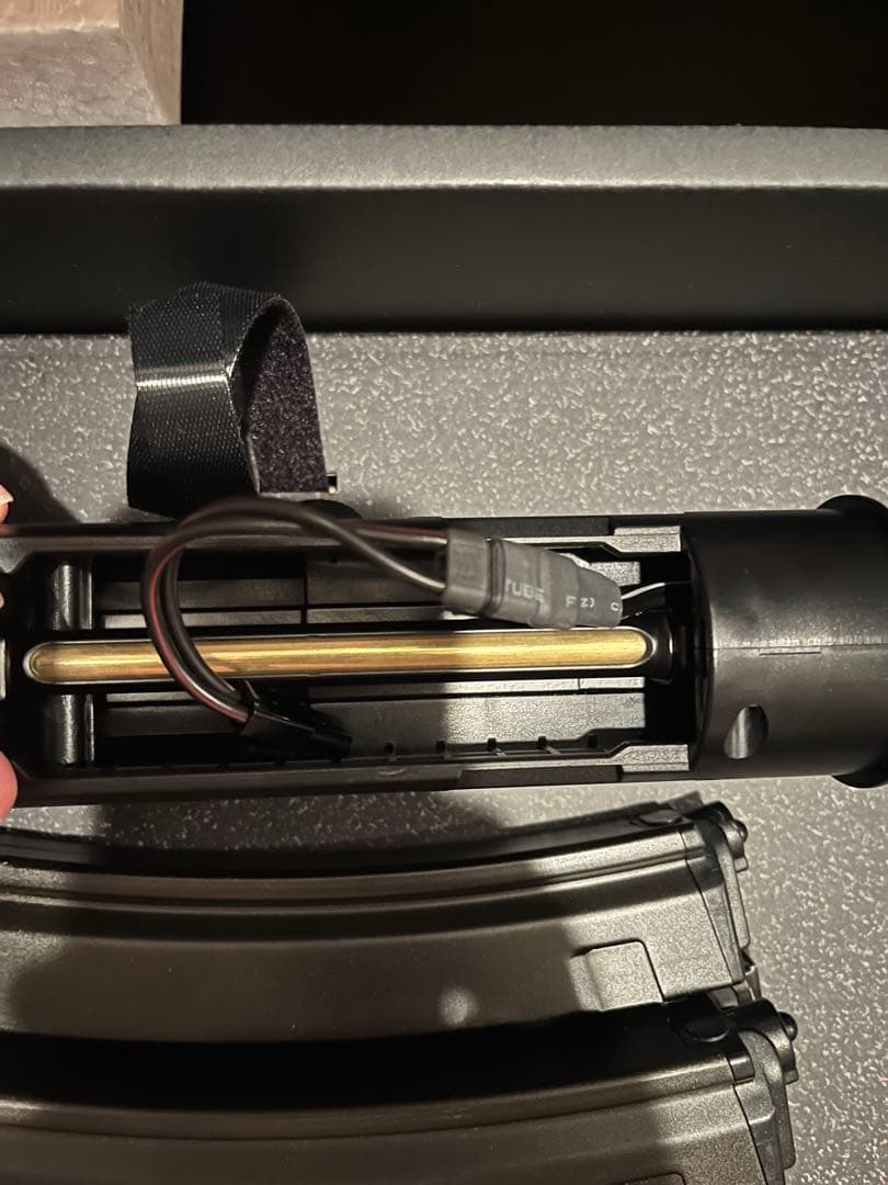 東京マルイ　次世代電動ガン　MP5 SD6 ＋予備マガジン2本＋純正マウント