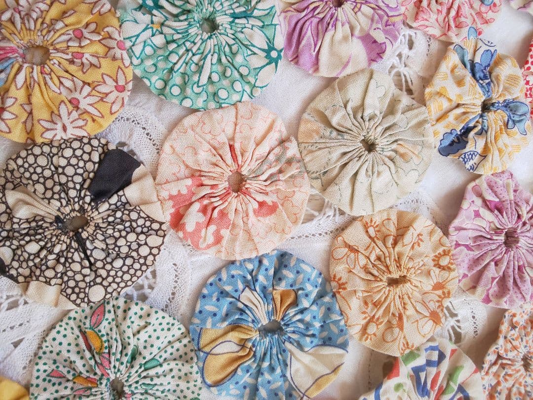 アンティーク ヨーヨーキルト フィードサック