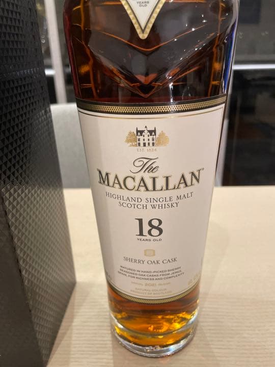 ザ マッカラン　18年 シェリーオークカスク　2021年リリース