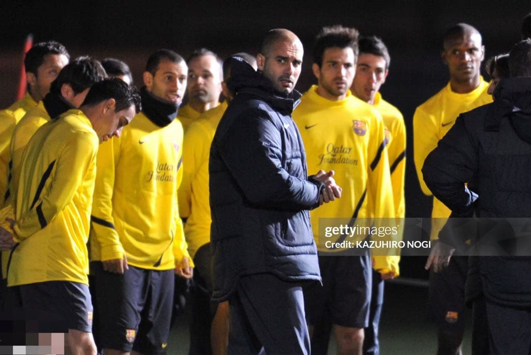 Nike FCBarcelona メッシ&グアルディオラ 支給品ベンチコート古着