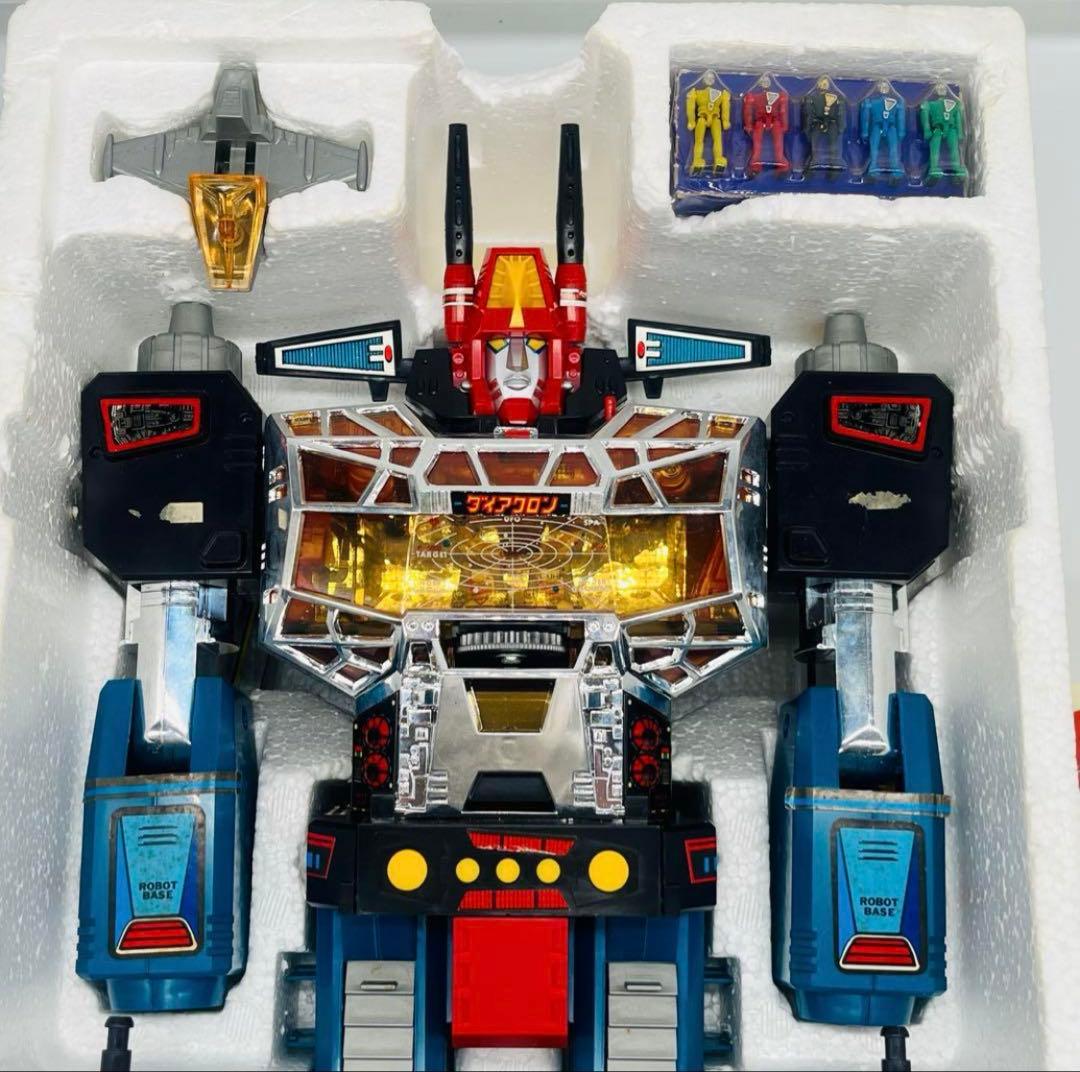 ダイアクロン　ロボットベース 1982年　 旧タカラ　当時物