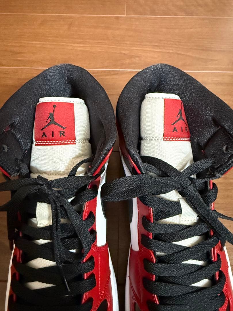 シューズ(男性用) Nike Air Jordan 1 Mid CHICAGO BLACK TOE