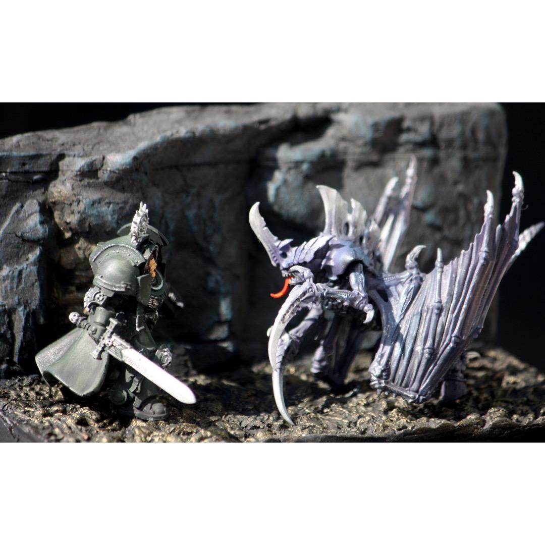 フィギュア 「地底での戦い」 人形 模型 ジオラマ ファンタジー 怪物