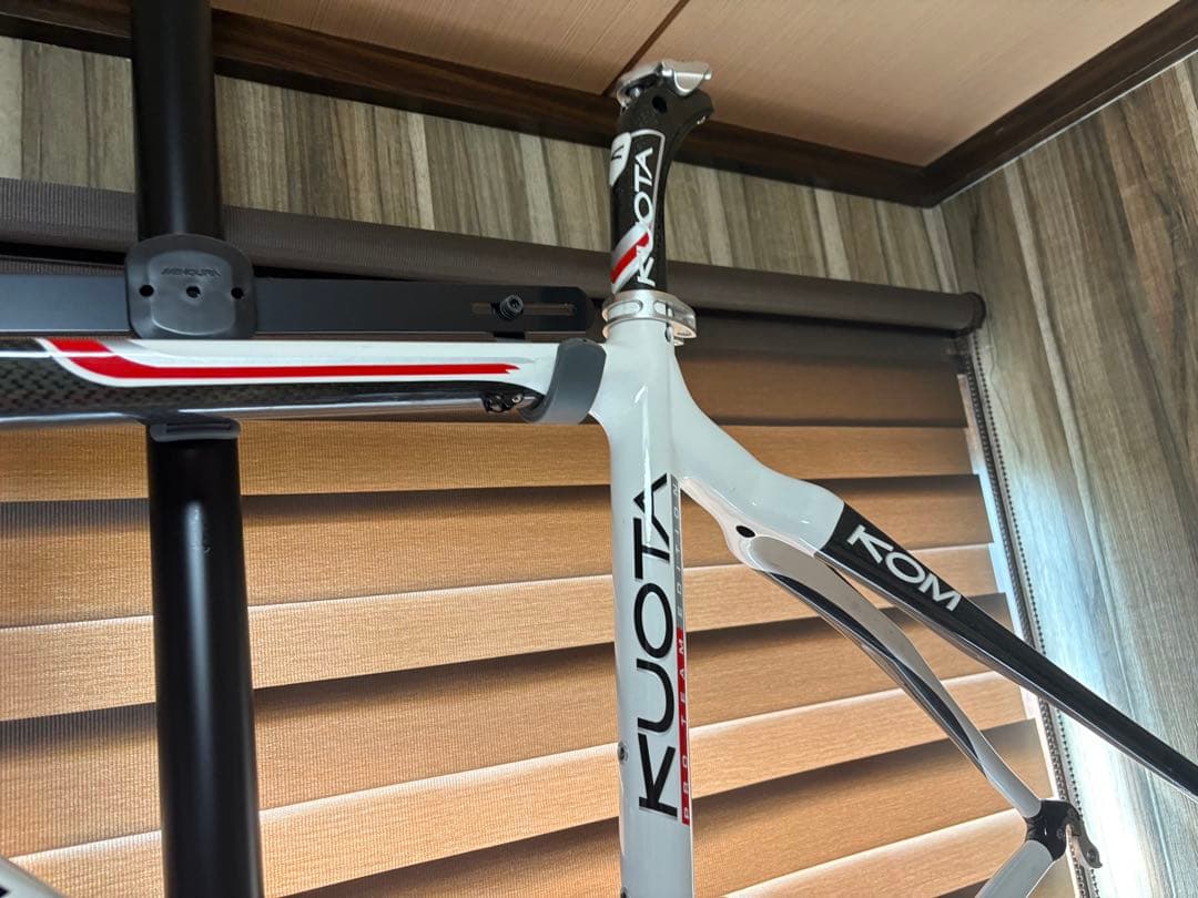 KUOTA KOM カーボンフレーム