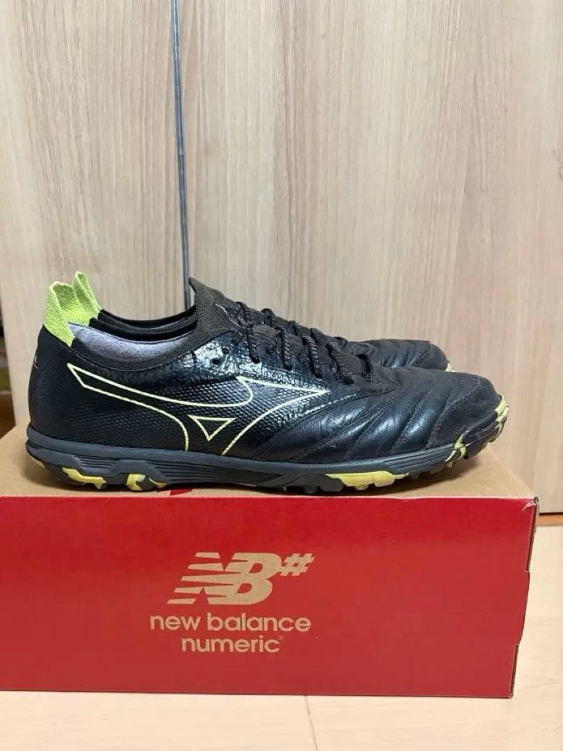 MIZUNO モレリア ネオ4 β サラベータ スタッド減りなし27.5cm