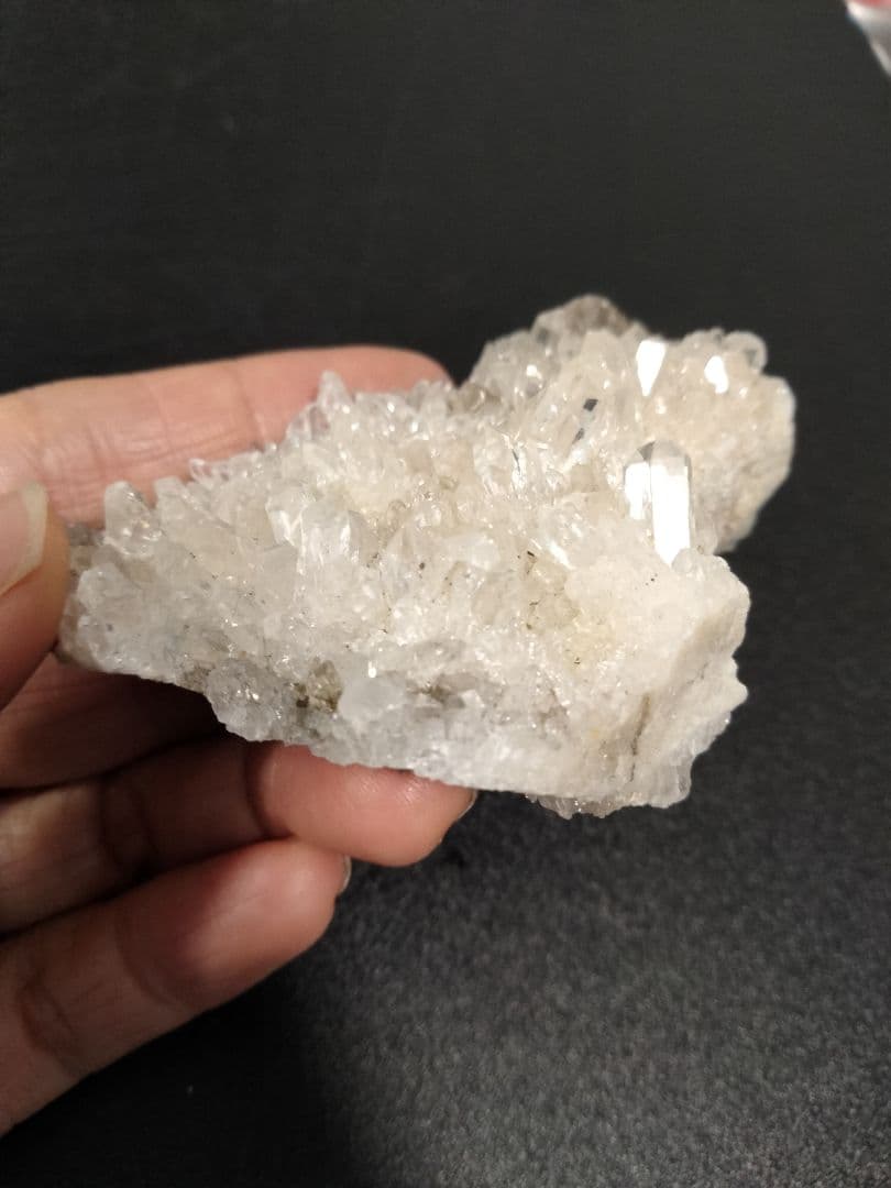 国産鉱物　山梨県　塩山竹森山　天然水晶　　トルマリン入り水晶　早い者勝ち