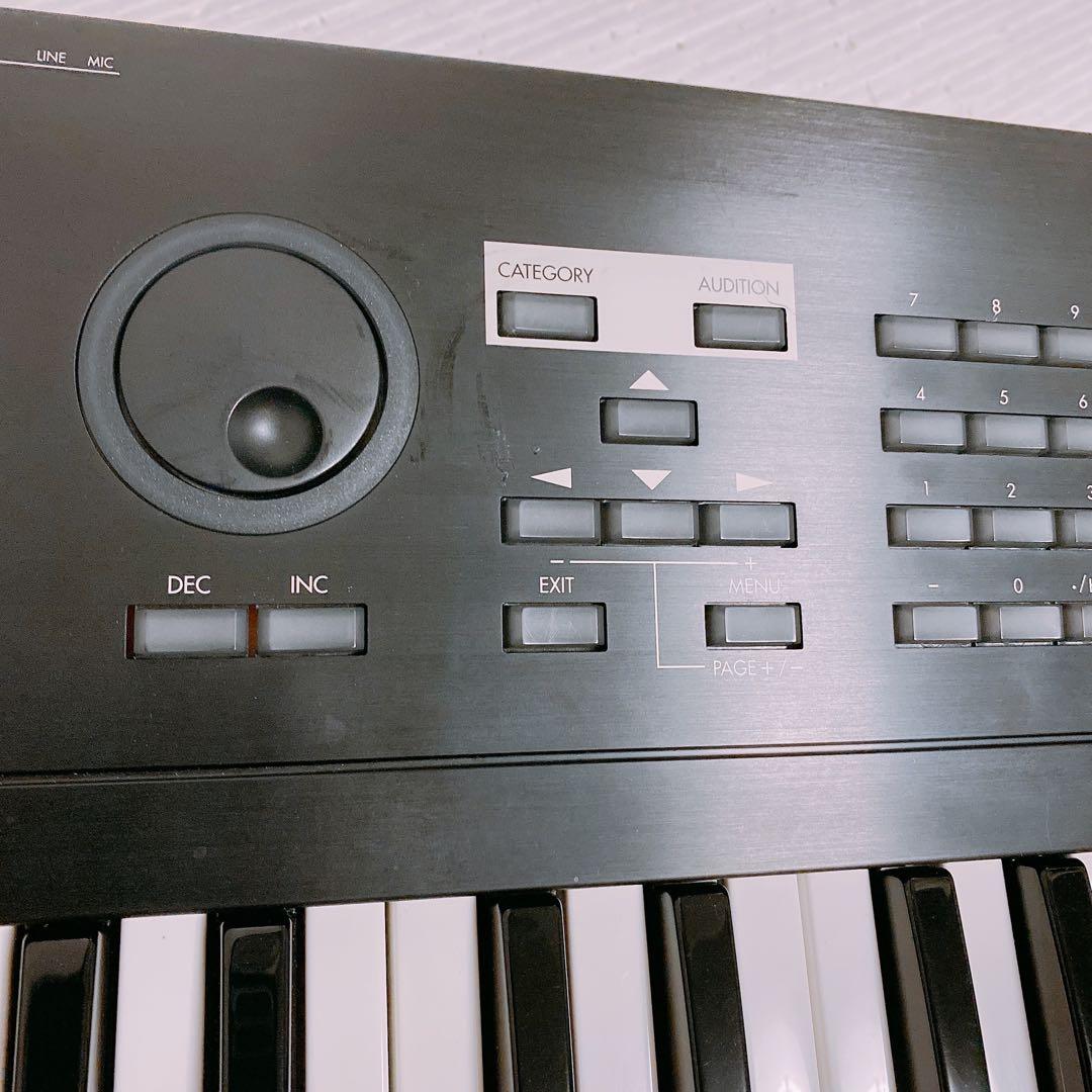 KORG TR61 シンセサイザー 61鍵盤