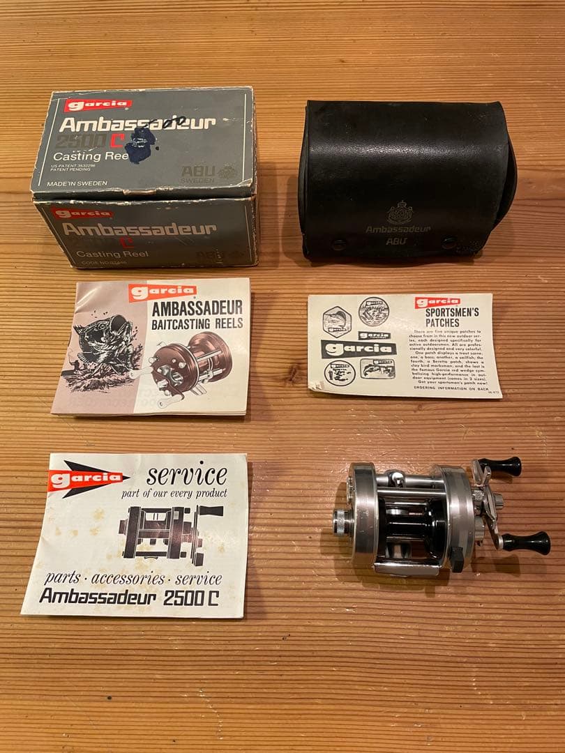 ABU Ambassadeur 2500C 【75年製】オールドアンバサダー