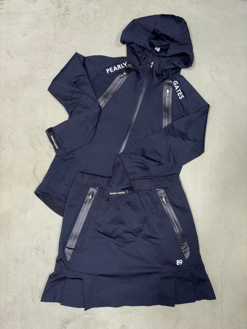 （美品）パーリーゲイツ 、高機能TEXBRID素材、セットアップ、黒色、サイズ0