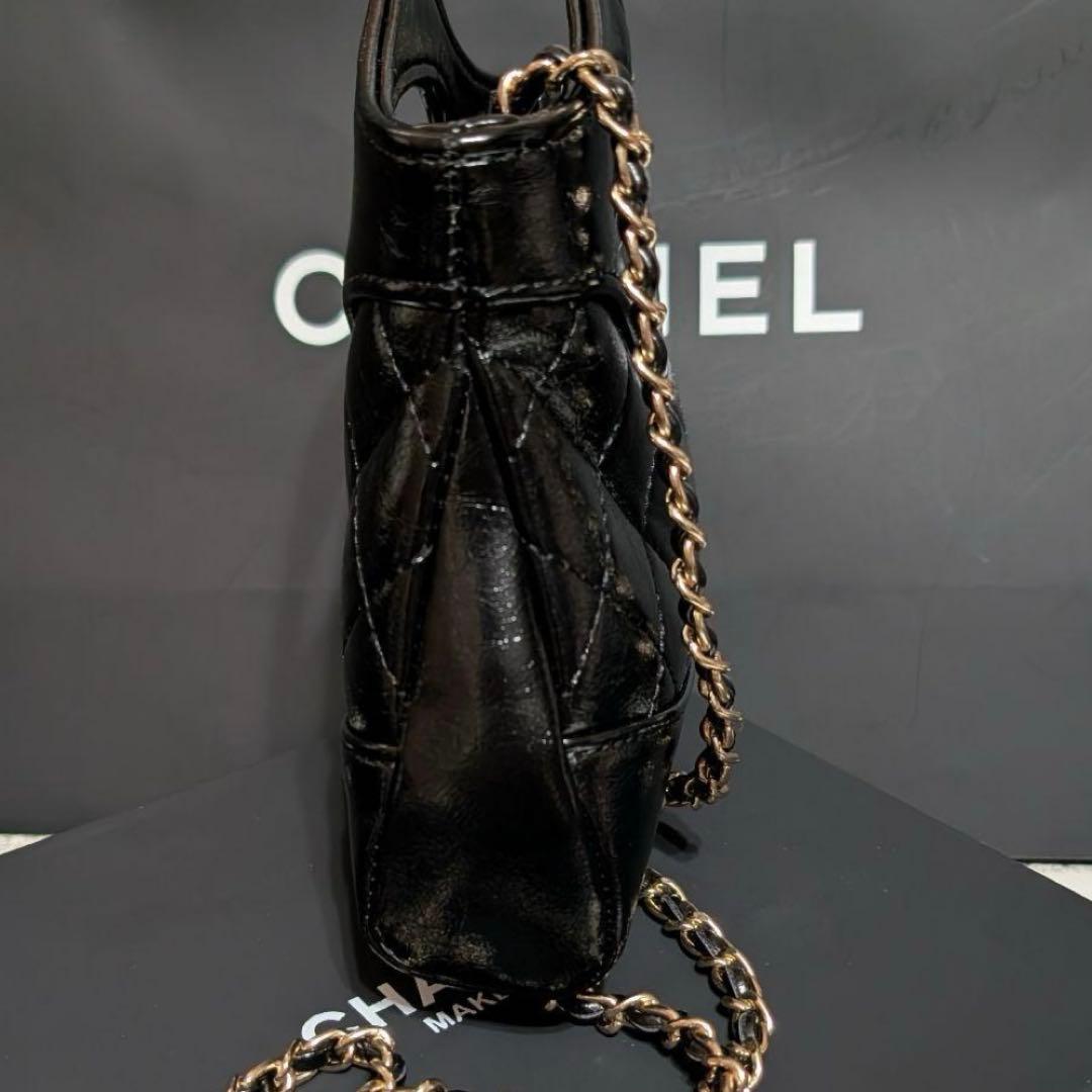 CHANEL ノベルティ　ショルダーバッグ　チェーンバッグ