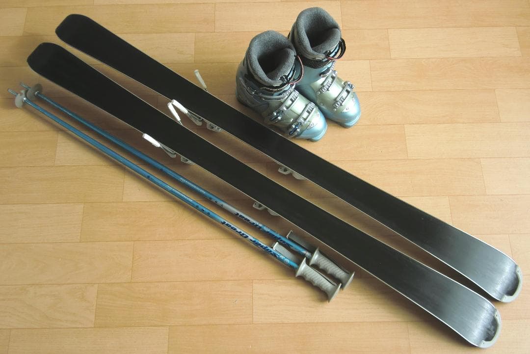 ■■1月限定■送料無料■女性用スキーフルセット■板147靴25.5■メンテ付■■