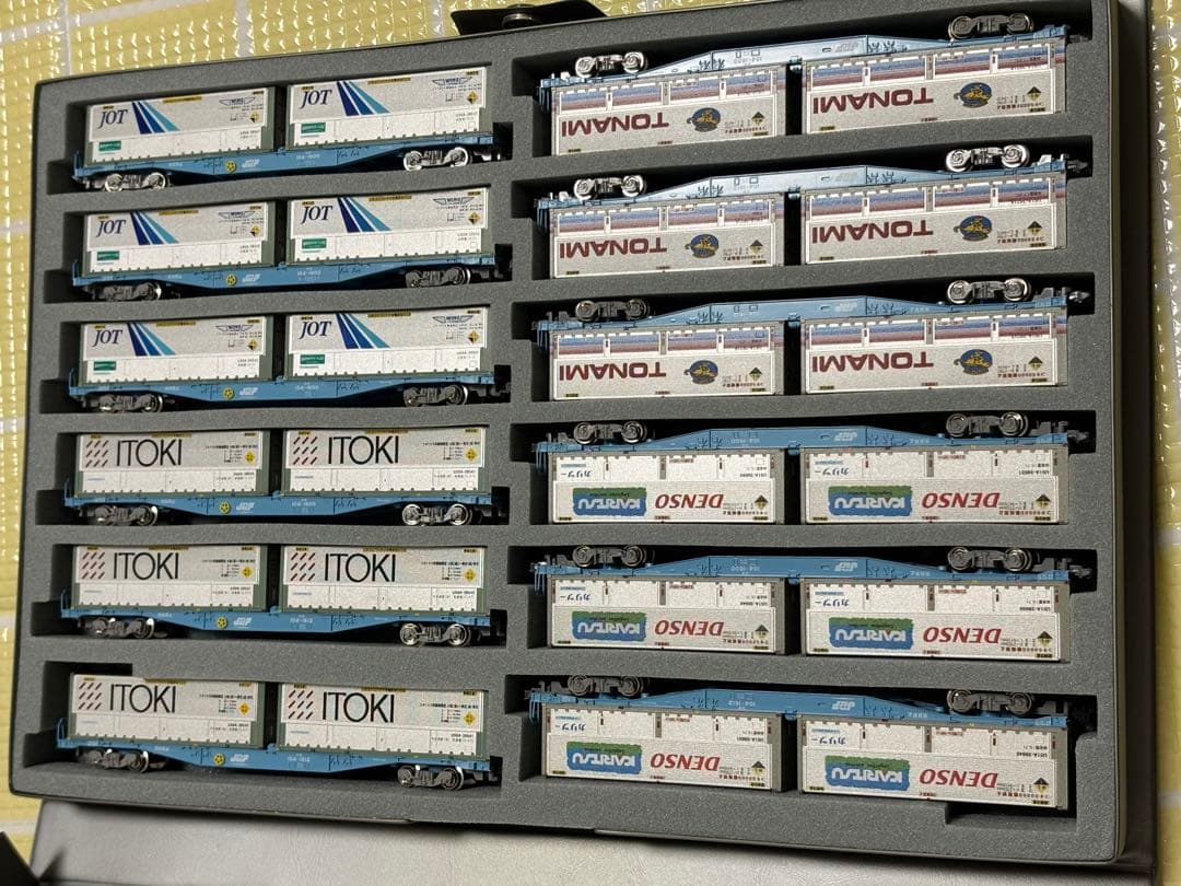 Nゲージ コンテナ 204個 ケース付き