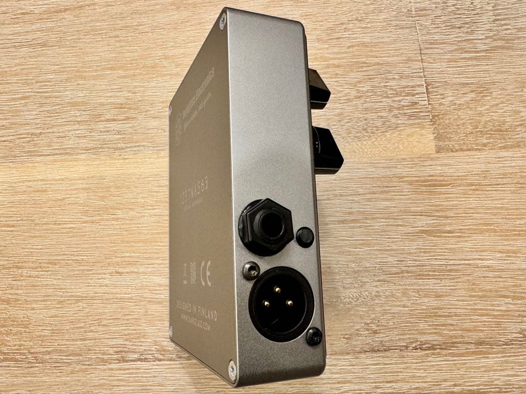 DARKGLASS MICROTUBES B7K V2 ベースプリアンプ