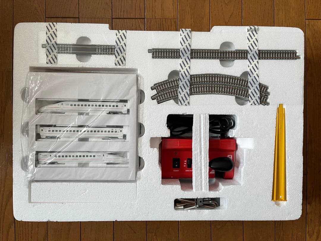 TOMIX 九州新幹線800系つばめ　ベーシックセット　Nゲージ鉄道模型