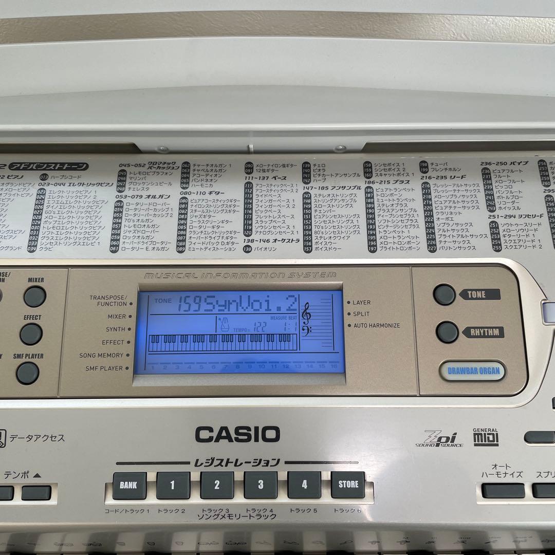 電子キーボード　CASIO CTK-900