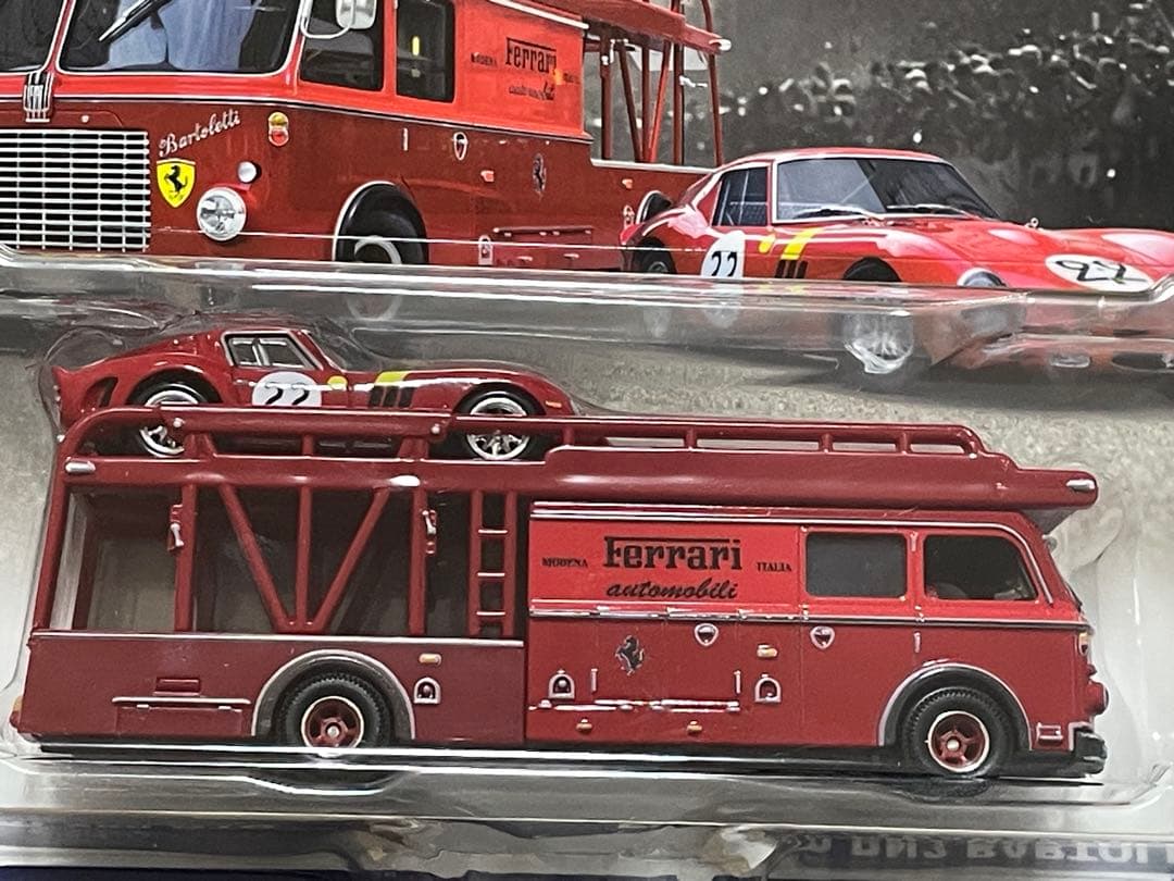 ホットウィールトランポAE86スプリンタートレノ＆フェラーリ250GTOセット