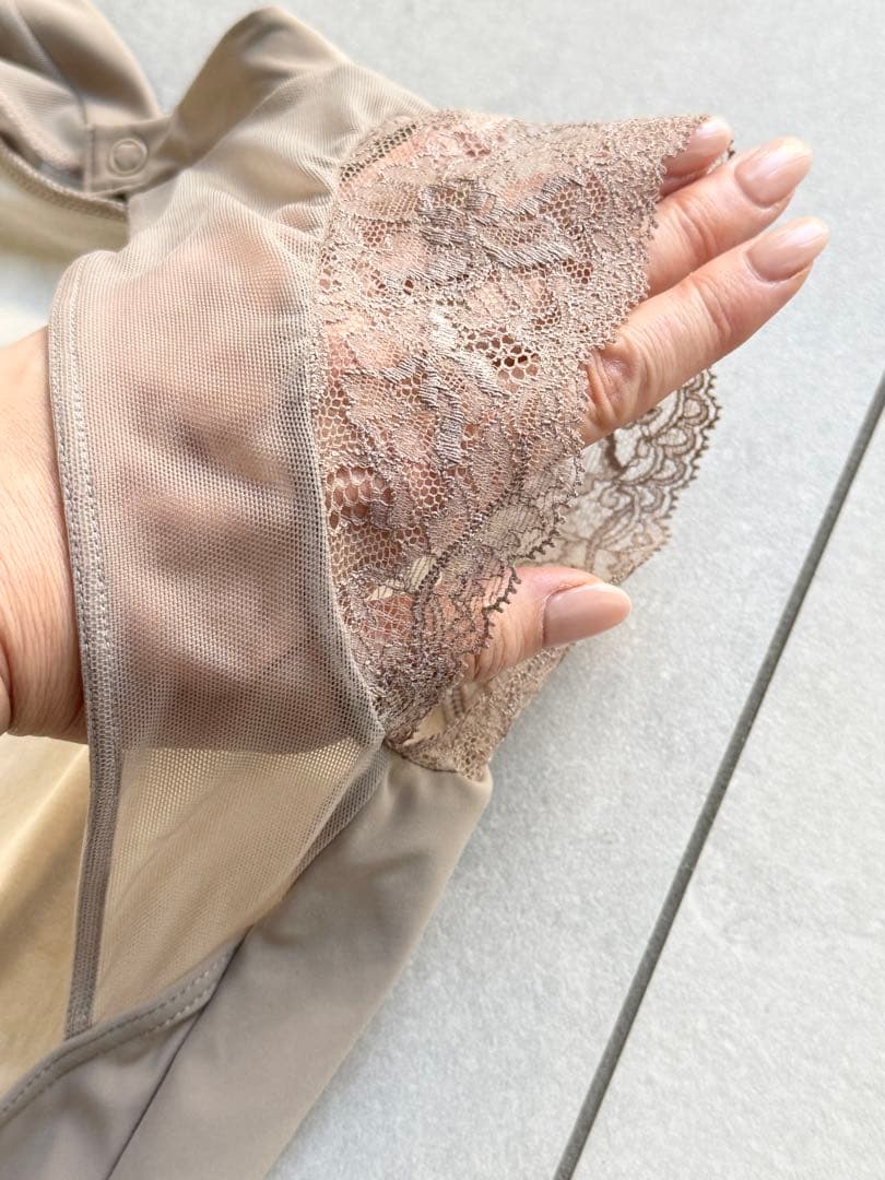 【新品未使用タグ付】チャコットx中村祥子コラボ大人用レオタードMサイズ