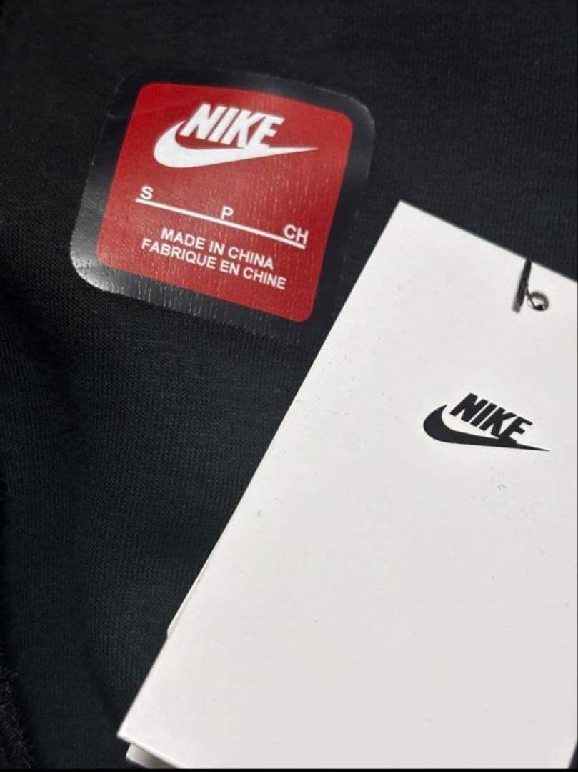 Nike Synaworldコラボテックフリースセットアップ