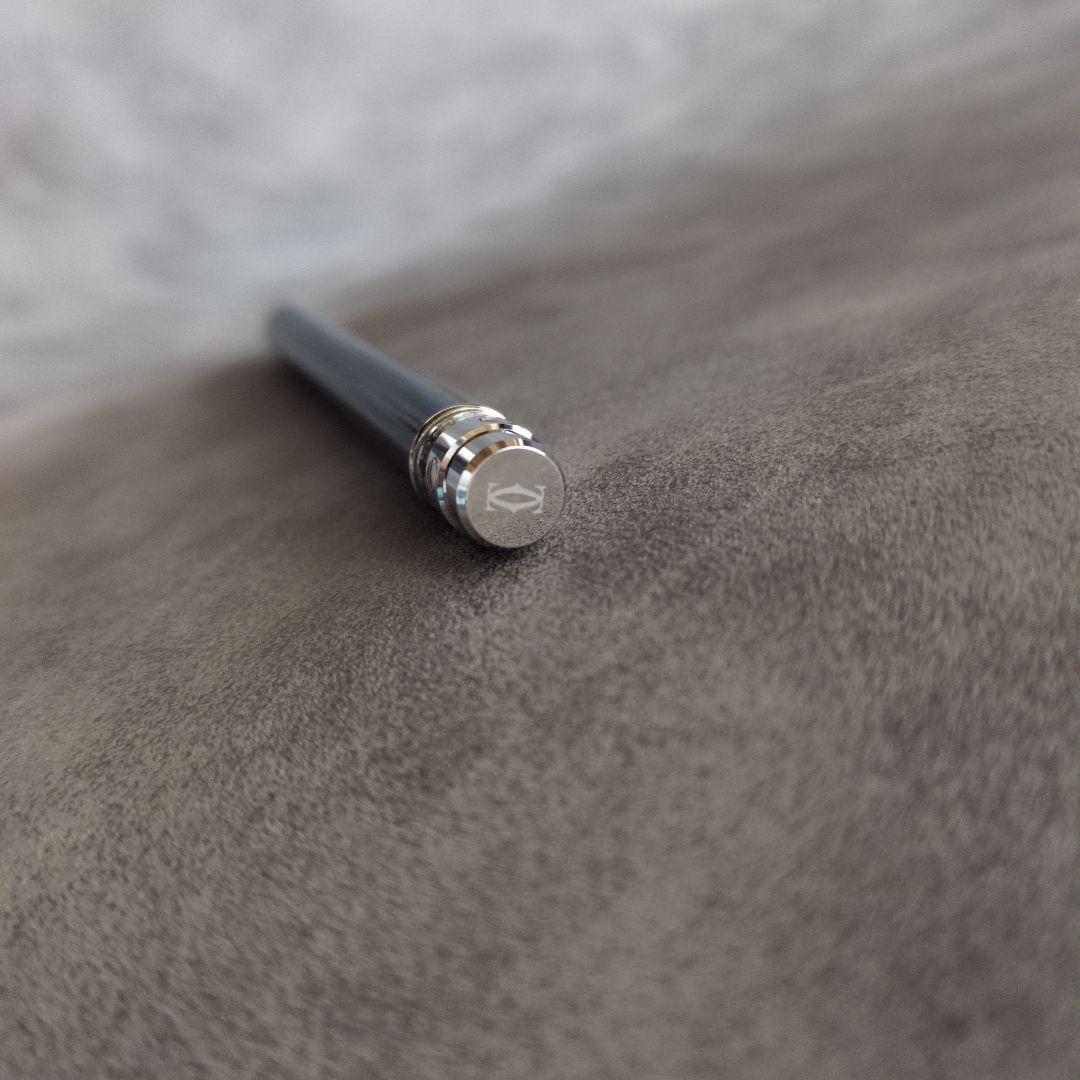 Cartier　カルティエ ツイスト式 ボールペン ブラック　シルバー