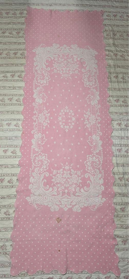 ヴィンテージアンティーク布　ピンク　水玉　テーブルクロス