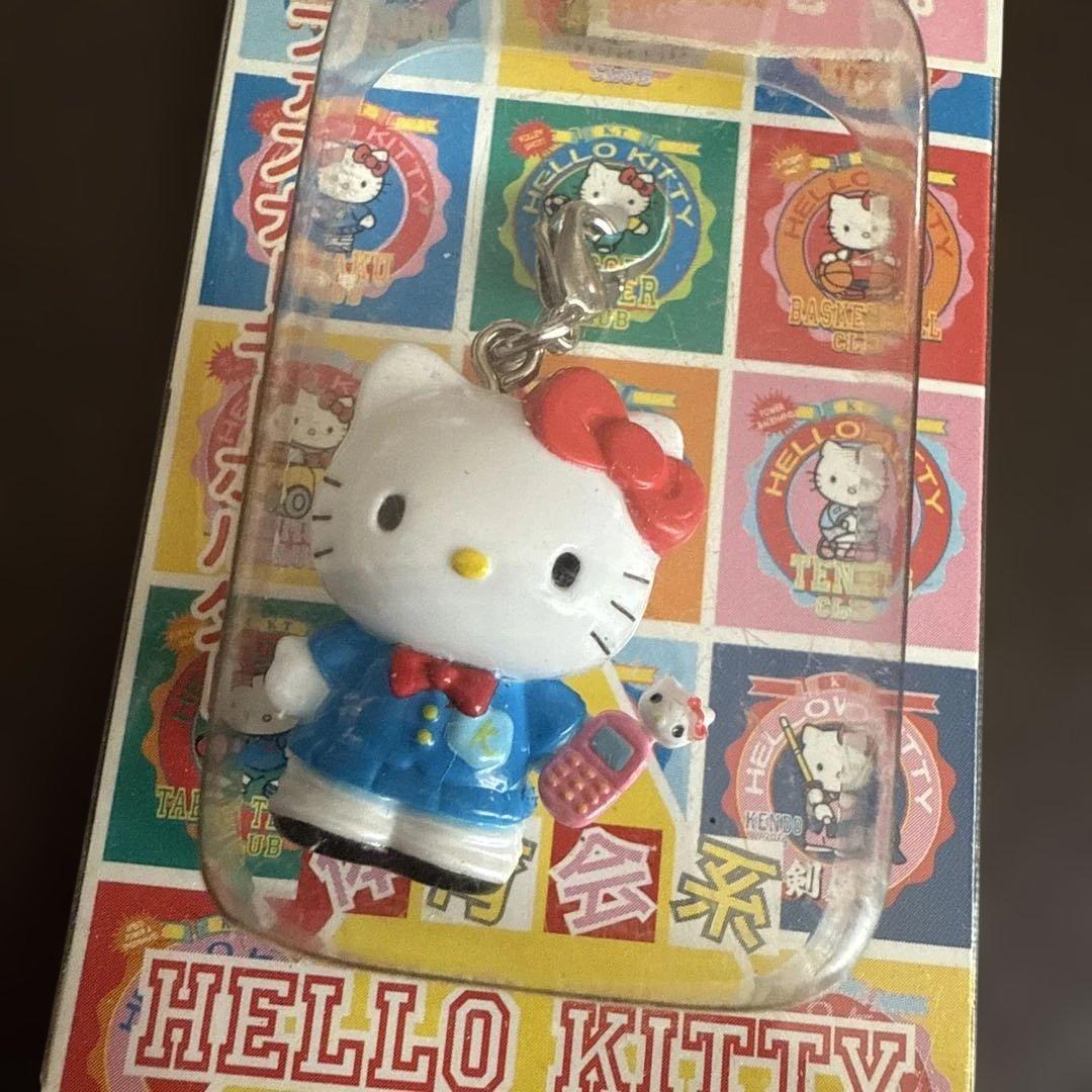 サンリオ　ハローキティ　体育会系　帰宅部　制服　キーホルダー　ご当地　2001