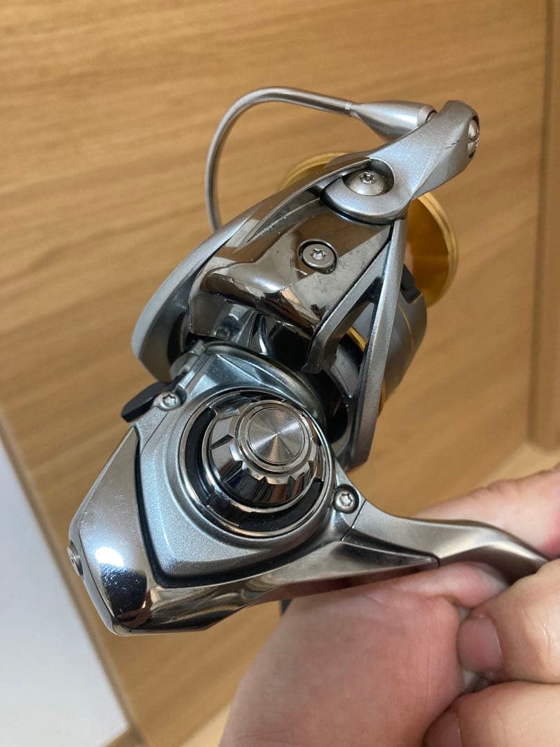 美品　ダイワ　18フリームス　LT 3000D-C