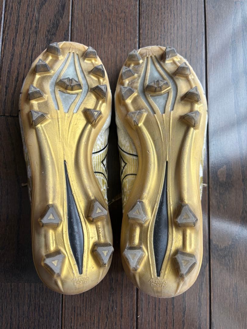 MIZUNO アルファ ELITE サッカースパイク　限定カラー　24cm