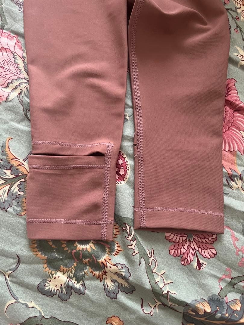 ストレスフリースターラップレギンス／レッドビーン6-M （トレンカパンツ）