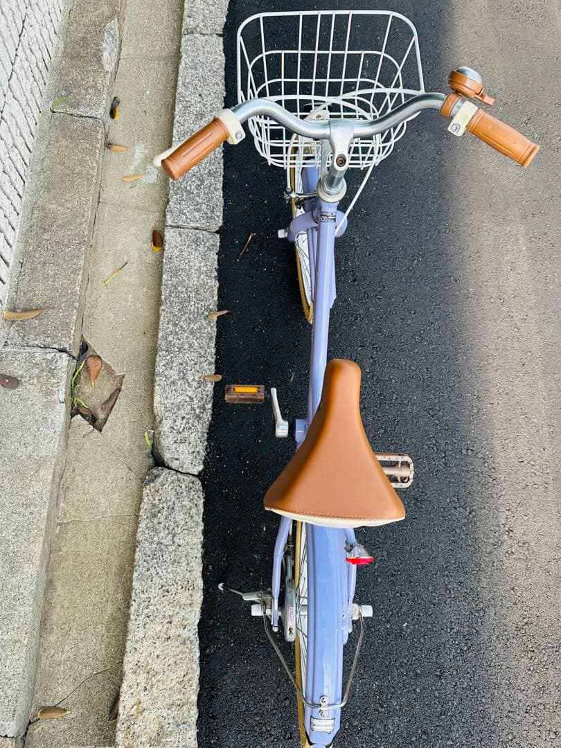 中古車　幼児用　18インチ　美品