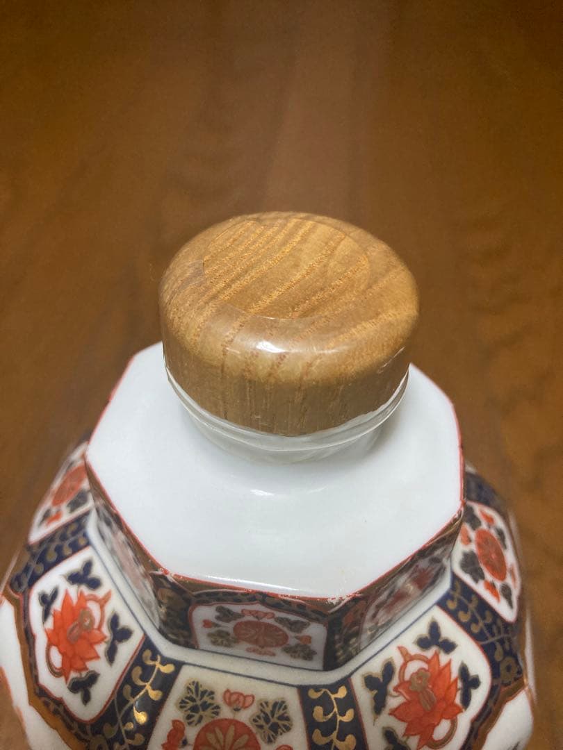 【未開封】ニッカウヰスキー　スペシャルエイジ 古伊万里文様 花籠ボトル