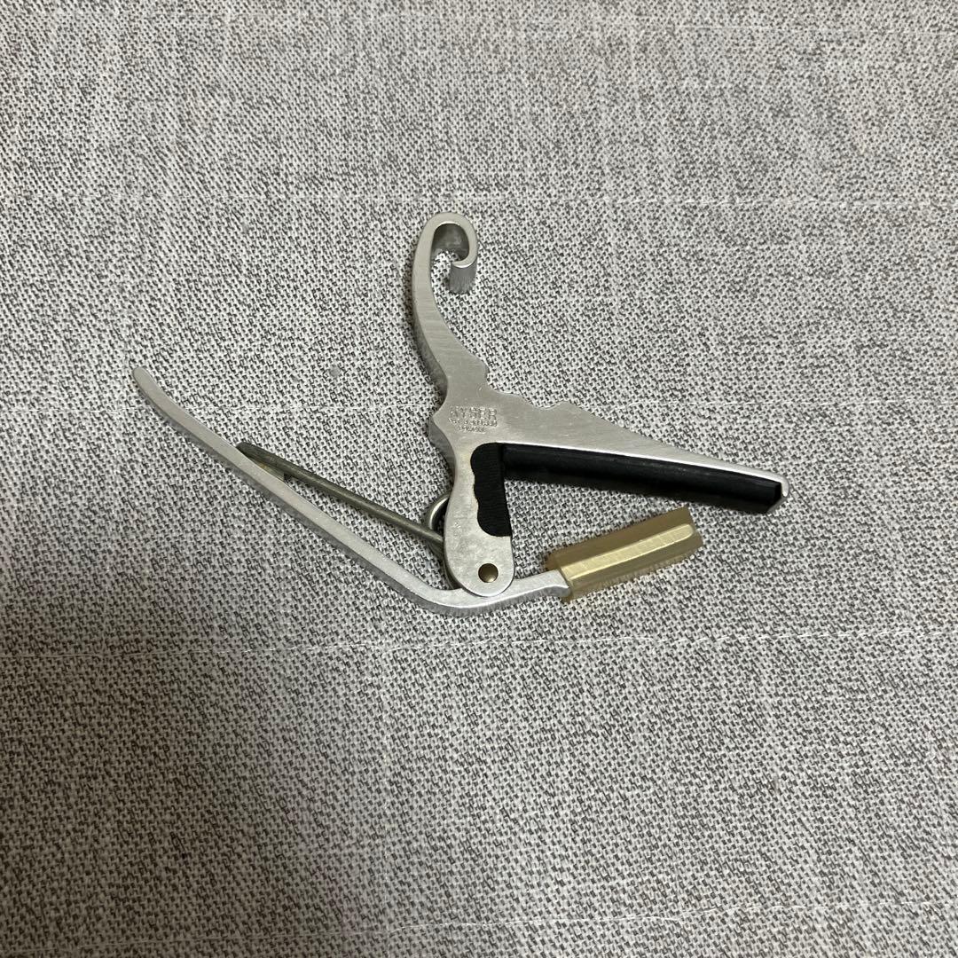 YAMAHA アコースティックギター　FG300D （ソフトケースおまけ付）