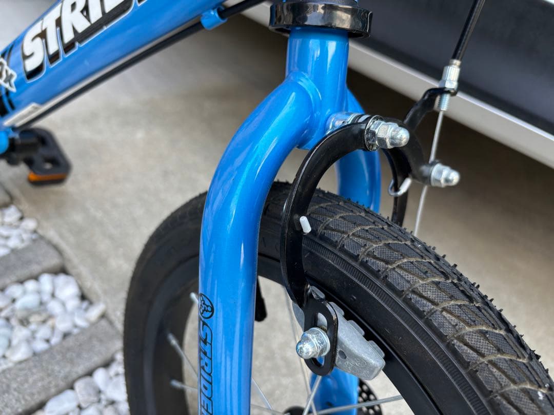 STRIDER 14x 青色 キッズバイク　ペダル付