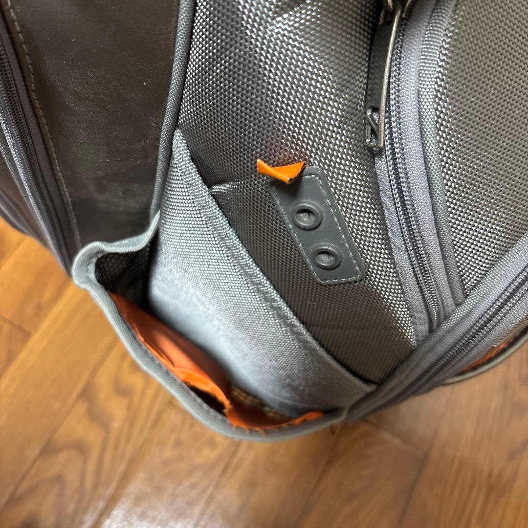 E3　キャップとキャディーバックセット