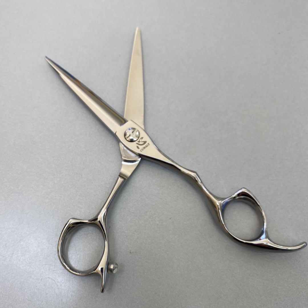 6インチ　ギザ刃シザー　髪を逃がさず切る！新品 理美容　シザー　美容師　理容師