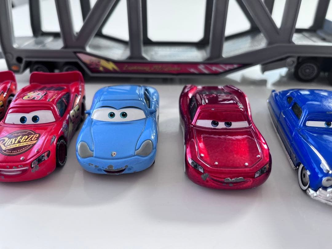 マテル社 Cars カーズ ミニカー キャリアカー まとめ売り