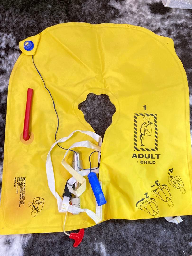 救命胴衣ライフベストライフジャケットSwitlik Parachute