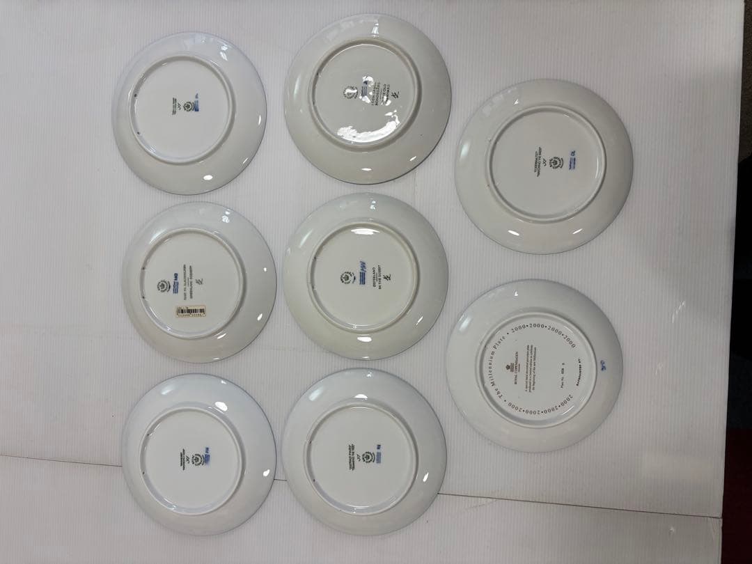 ロイヤルコペンハーゲン　  8枚プレートセット