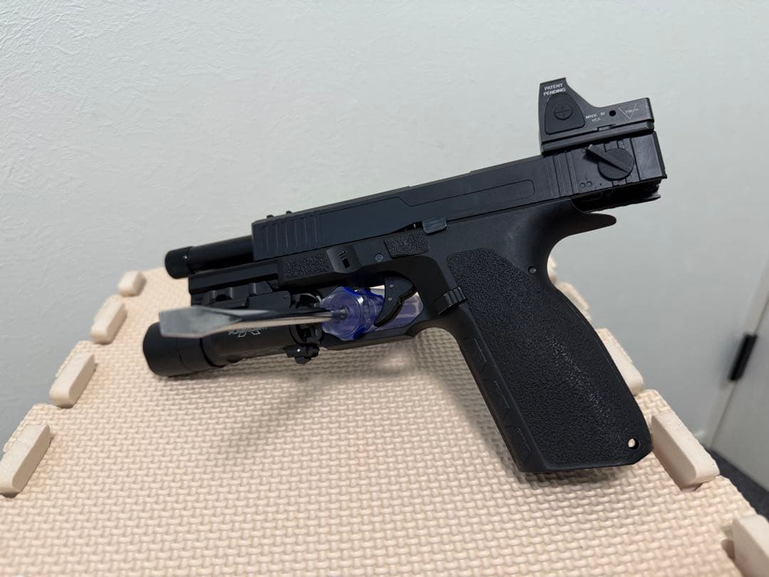 カーボネイト　ストライカー9s