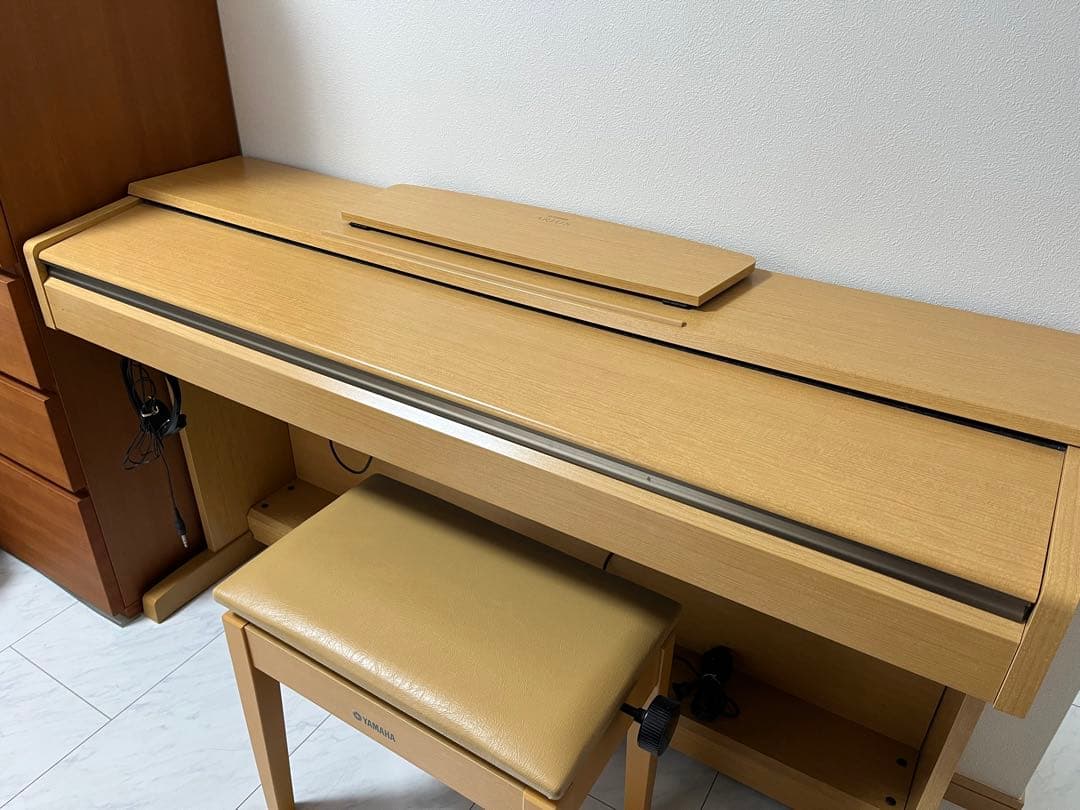 YAMAHA ARIUS アリウスYDP-161 電子ピアノ 2012製