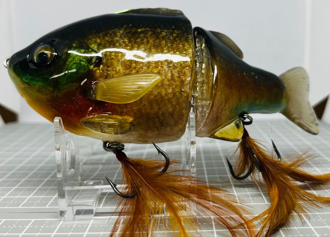 フレッシュベイトルアーズ　ブルーシュータージュニア　ブルーギル　魚皮