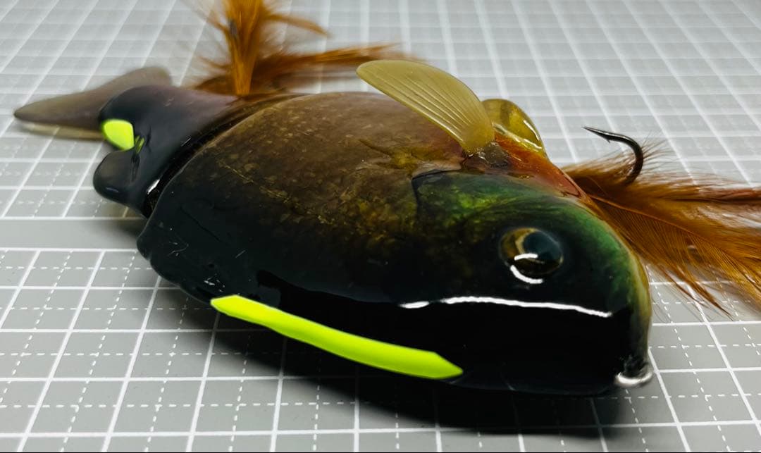 フレッシュベイトルアーズ　ブルーシュータージュニア　ブルーギル　魚皮